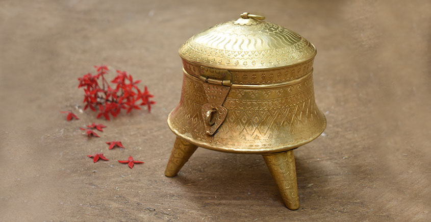 shop handmade pure brass paan dan